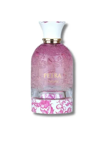 Petra Viola Lattafa